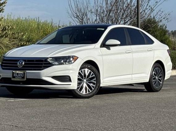 VOLKSWAGEN JETTA 2019 3VWC57BU0KM209758 image