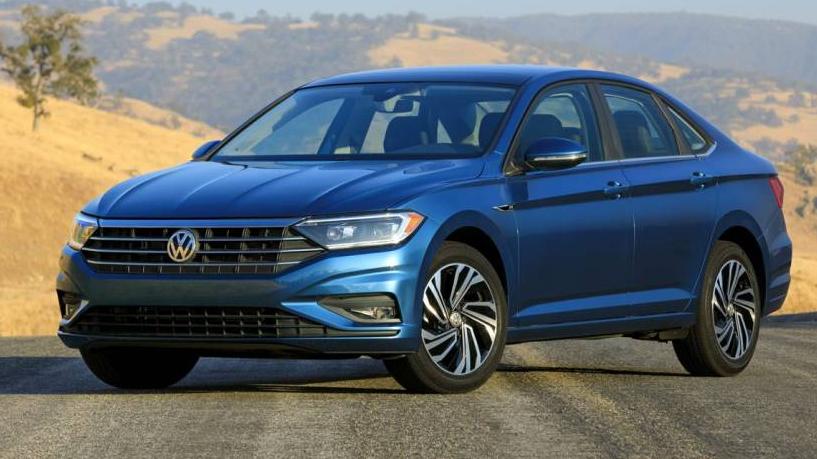 VOLKSWAGEN JETTA 2019 3VWE57BU8KM047645 image