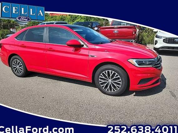 VOLKSWAGEN JETTA 2019 3VWE57BU4KM186915 image