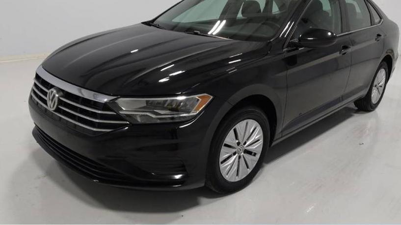 VOLKSWAGEN JETTA 2019 3VWC57BU6KM243123 image