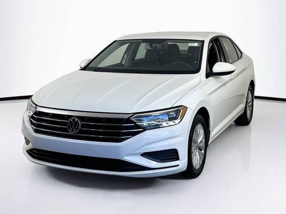 VOLKSWAGEN JETTA 2019 3VWC57BU5KM070310 image