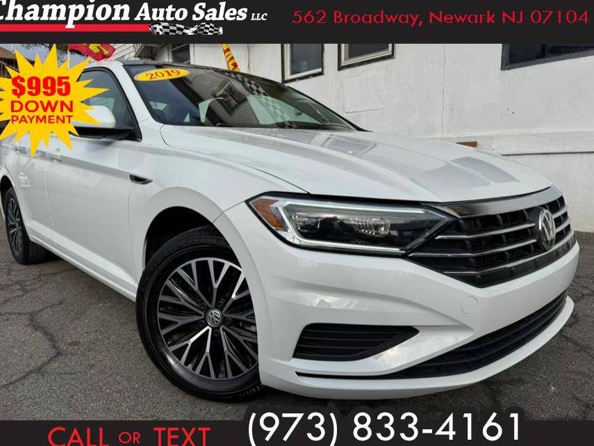 VOLKSWAGEN JETTA 2019 3VWE57BU2KM245444 image