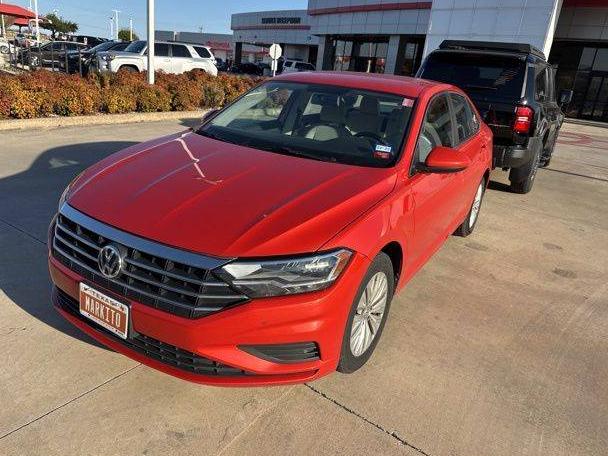 VOLKSWAGEN JETTA 2019 3VWN57BU0KM039202 image