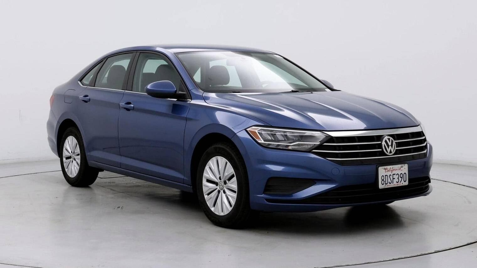 VOLKSWAGEN JETTA 2019 3VWC57BU1KM005065 image