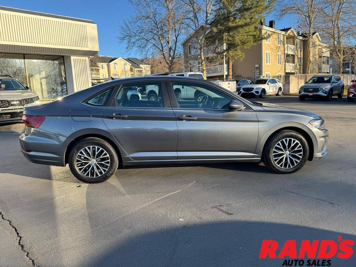 VOLKSWAGEN JETTA 2019 3VWC57BU1KM183526 image