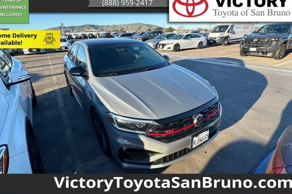 VOLKSWAGEN JETTA 2019 3VW6T7BU3KM153138 image