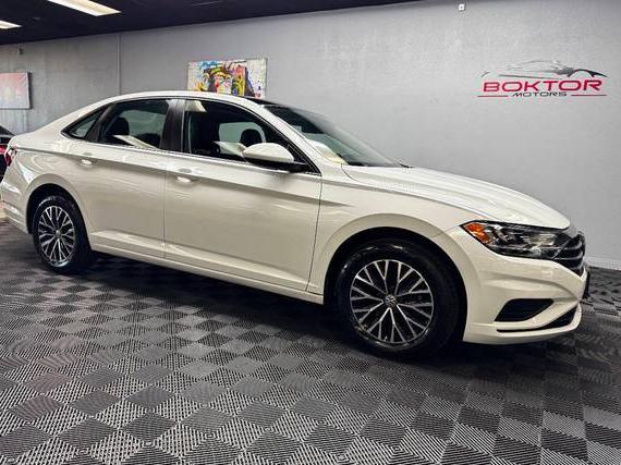 VOLKSWAGEN JETTA 2019 3VWC57BUXKM223831 image VOLKSWAGEN JETTA 2019 3VWC57BUXKM223831 image
