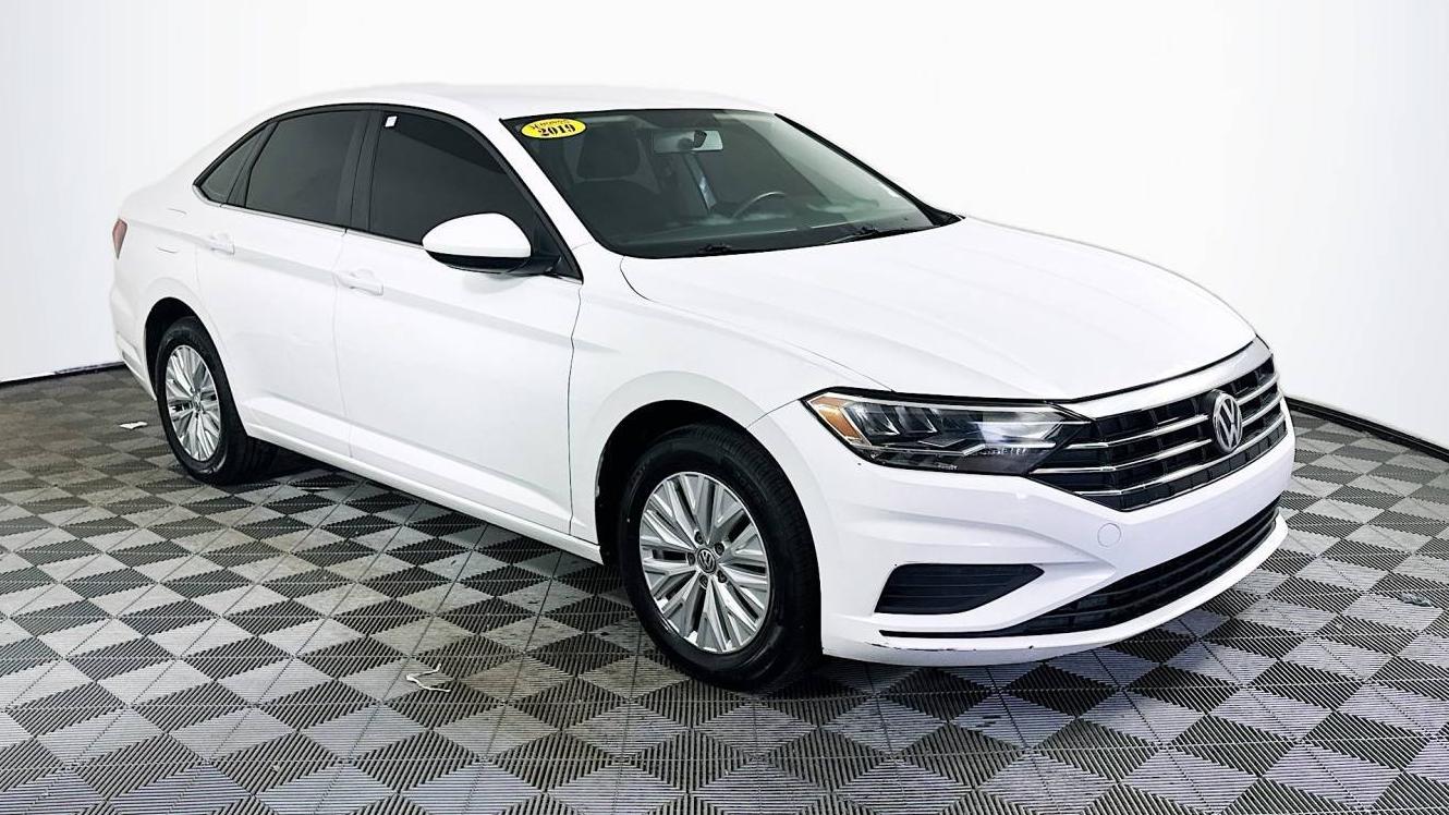 VOLKSWAGEN JETTA 2019 3VWCB7BU4KM275738 image