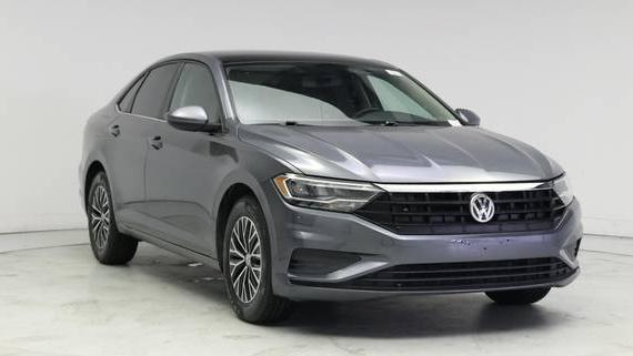VOLKSWAGEN JETTA 2019 3VWCB7BU7KM197004 image