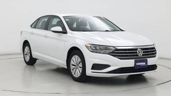VOLKSWAGEN JETTA 2019 3VWC57BU3KM196486 image VOLKSWAGEN JETTA 2019 3VWC57BU3KM196486 image