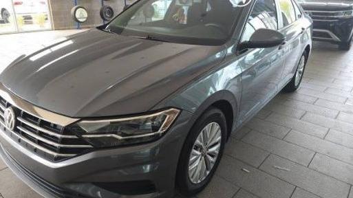 VOLKSWAGEN JETTA 2019 3VWC57BUXKM256716 image