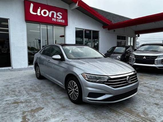 VOLKSWAGEN JETTA 2019 3VWC57BU2KM204402 image VOLKSWAGEN JETTA 2019 3VWC57BU2KM204402 image