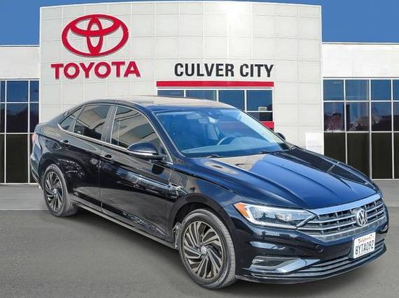 VOLKSWAGEN JETTA 2019 3VWG57BU4KM148528 image