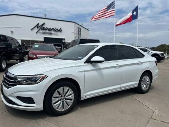 VOLKSWAGEN JETTA 2019 3VWC57BU0KM044861 image