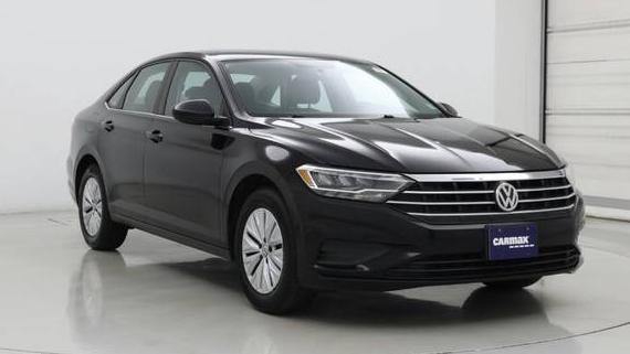 VOLKSWAGEN JETTA 2019 3VWC57BU8KM161247 image VOLKSWAGEN JETTA 2019 3VWC57BU8KM161247 image
