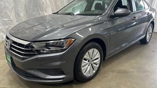 VOLKSWAGEN JETTA 2019 3VWN57BUXKM113824 image