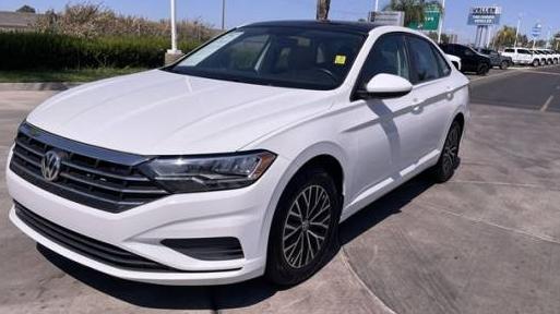 VOLKSWAGEN JETTA 2019 3VWCB7BU4KM276064 image