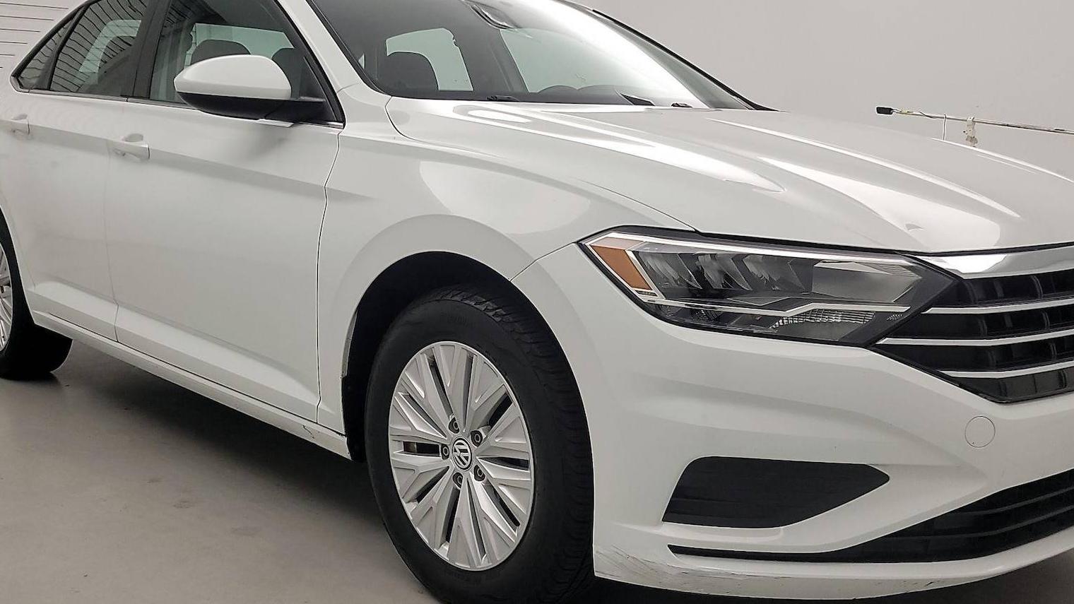 VOLKSWAGEN JETTA 2019 3VWC57BU7KM122178 image