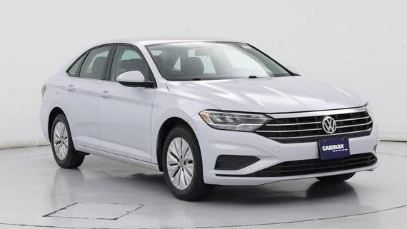 VOLKSWAGEN JETTA 2019 3VWN57BU1KM119012 image