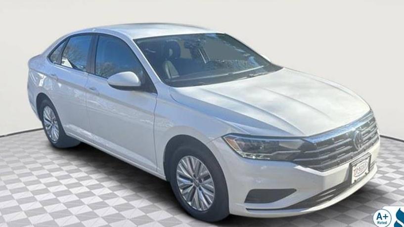 VOLKSWAGEN JETTA 2019 3VWC57BU0KM087600 image