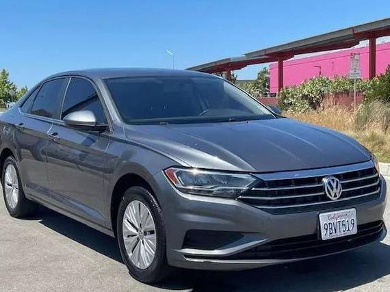 VOLKSWAGEN JETTA 2019 3VWC57BU4KM031126 image