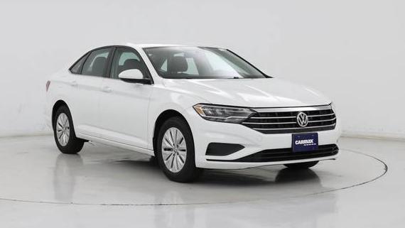 VOLKSWAGEN JETTA 2019 3VWCB7BU2KM137650 image