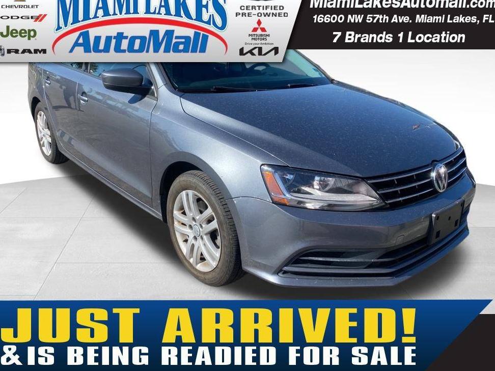 VOLKSWAGEN JETTA 2018 3VW2B7AJ8JM219450 image