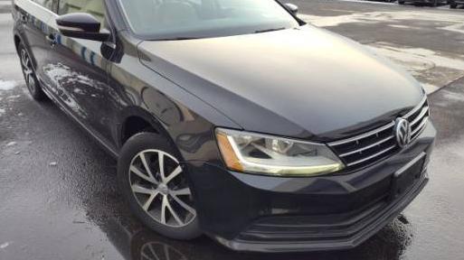 VOLKSWAGEN JETTA 2018 3VWDB7AJ3JM256639 image