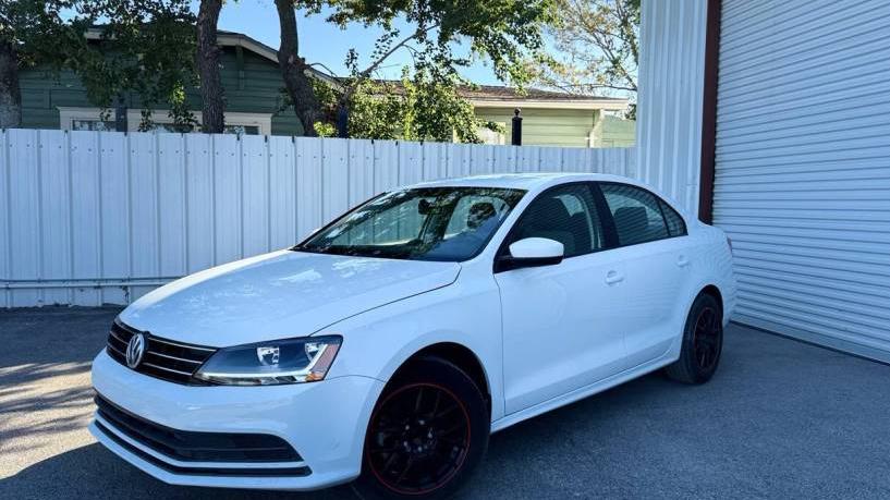 VOLKSWAGEN JETTA 2018 3VW2B7AJXJM204240 image