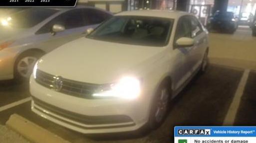 VOLKSWAGEN JETTA 2018 3VW2B7AJ4JM251408 image