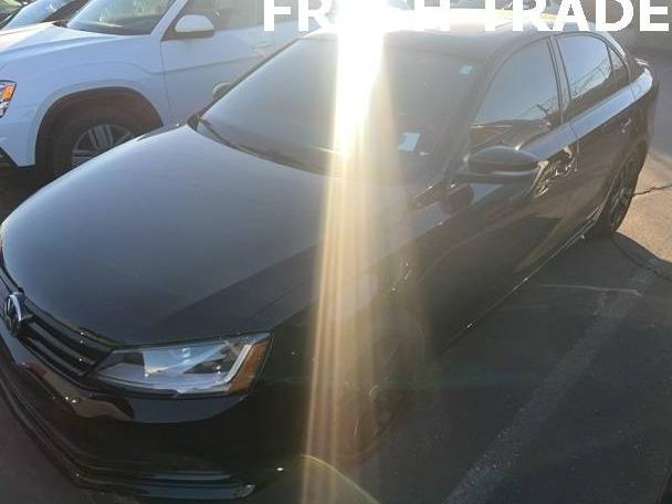 VOLKSWAGEN JETTA 2018 3VWD17AJ0JM214156 image