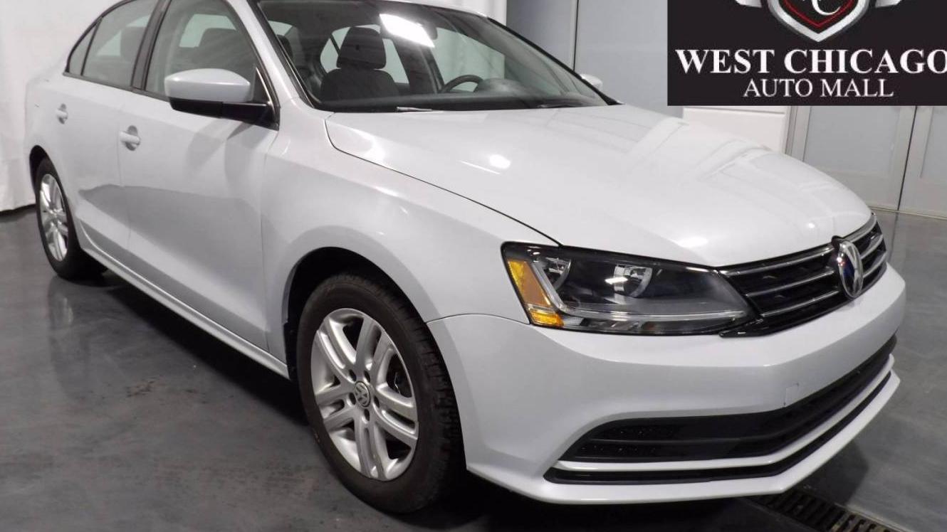 VOLKSWAGEN JETTA 2018 3VW2B7AJ3JM216021 image