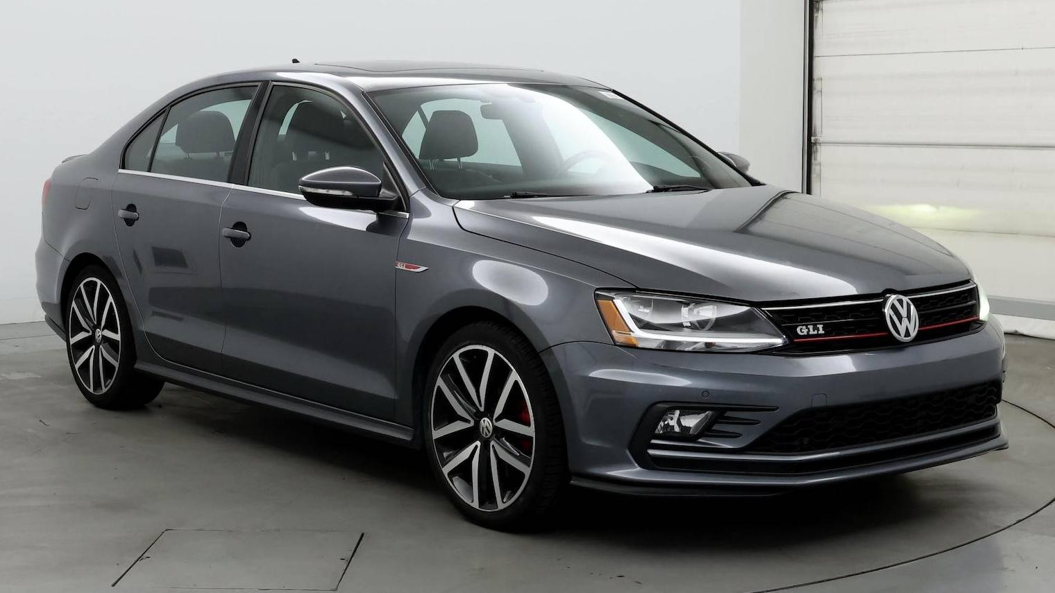 VOLKSWAGEN JETTA 2018 3VW4T7AJ1JM231851 image