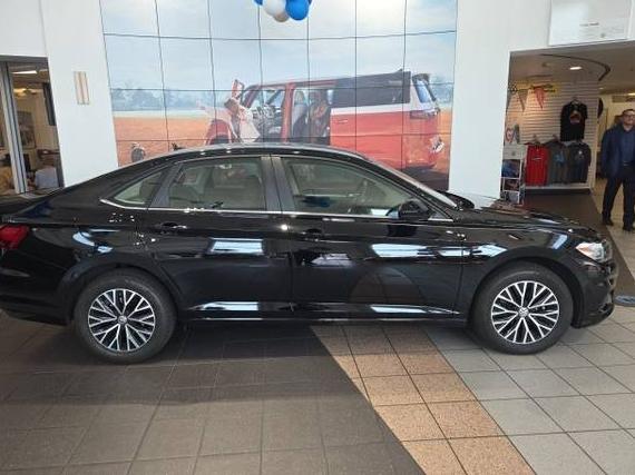 VOLKSWAGEN JETTA 2021 3VWC57BU4MM006388 image