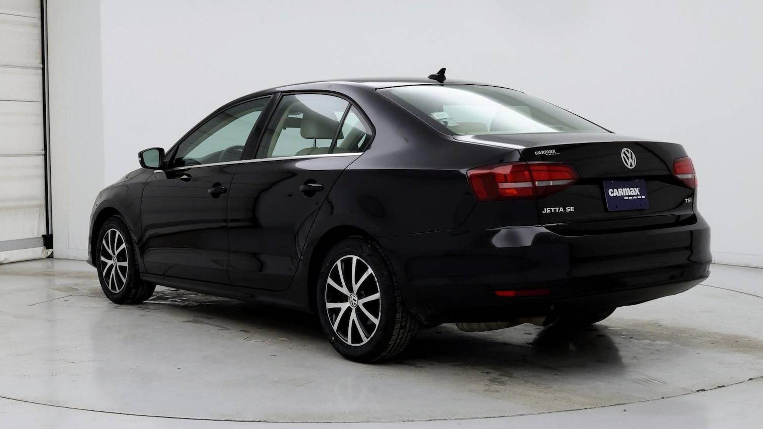 VOLKSWAGEN JETTA 2017 3VWDB7AJ5HM324918 image