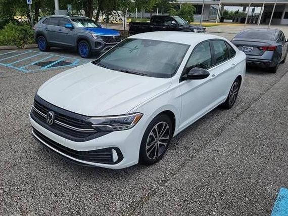 VOLKSWAGEN JETTA 2024 3VWBM7BU3RM026718 image