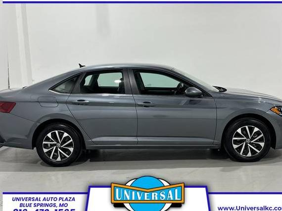 VOLKSWAGEN JETTA 2024 3VW5M7BUXRM049216 image VOLKSWAGEN JETTA 2024 3VW5M7BUXRM049216 image