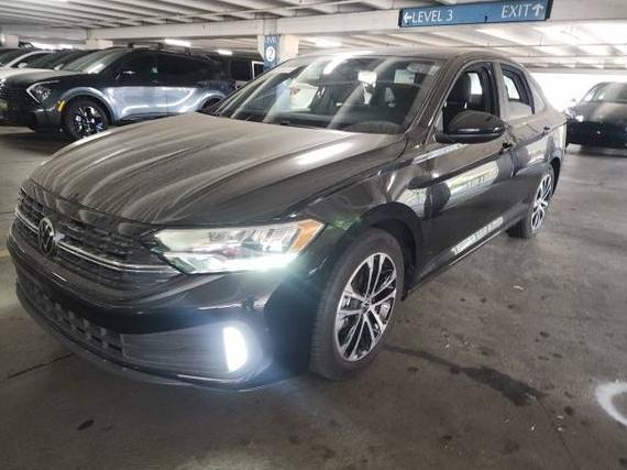 VOLKSWAGEN JETTA 2024 3VWBM7BU3RM093464 image