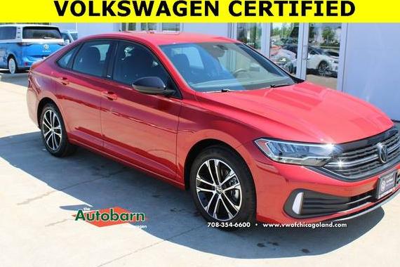 VOLKSWAGEN JETTA 2024 3VWBM7BUXRM077438 image