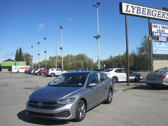 VOLKSWAGEN JETTA 2024 3VW7M7BU3RM040138 image