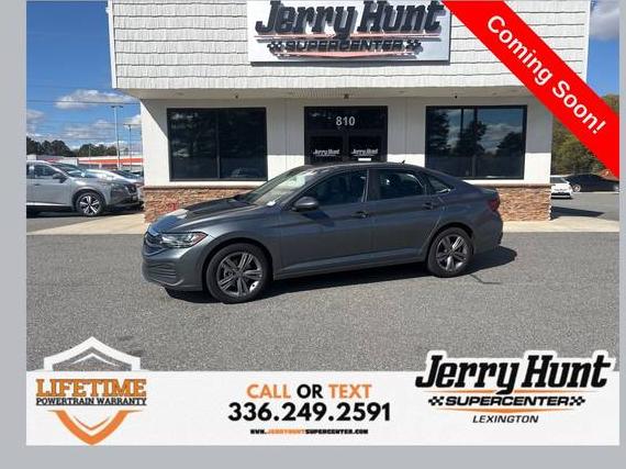 VOLKSWAGEN JETTA 2024 3VWEM7BU7RM072307 image