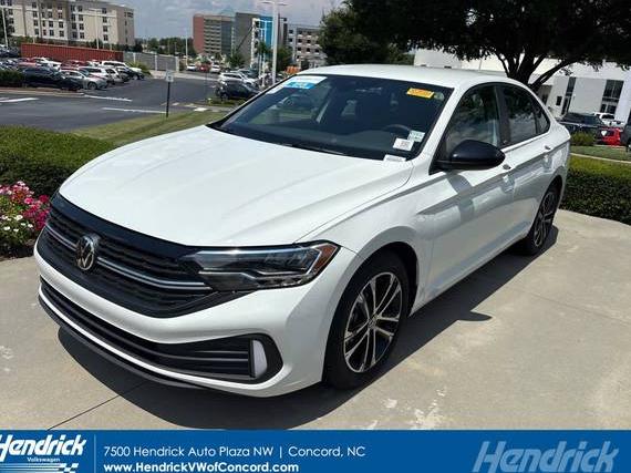 VOLKSWAGEN JETTA 2024 3VWBM7BU4RM038599 image