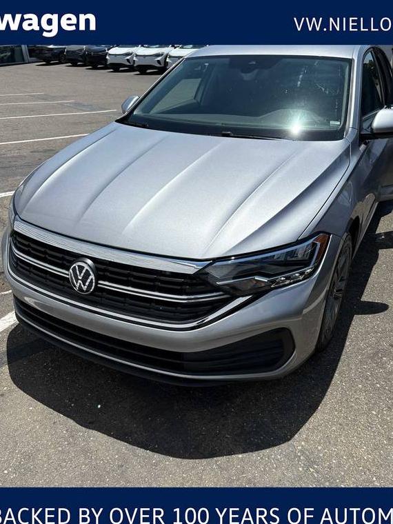VOLKSWAGEN JETTA 2024 3VWEM7BU0RM093581 image