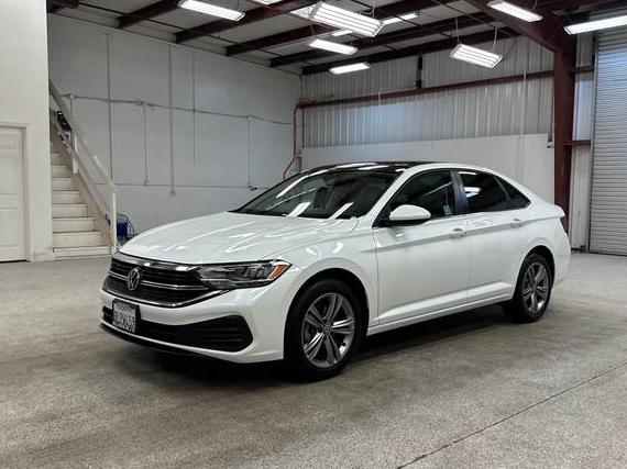 VOLKSWAGEN JETTA 2024 3VW7M7BU5RM039430 image