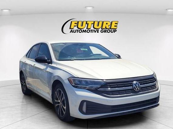 VOLKSWAGEN JETTA 2024 3VWBM7BU2RM046202 image