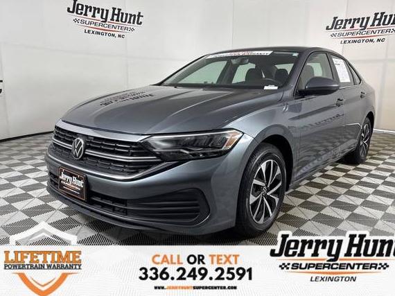 VOLKSWAGEN JETTA 2024 3VW5M7BU1RM048777 image