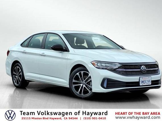 VOLKSWAGEN JETTA 2024 3VWBM7BU0RM077724 image VOLKSWAGEN JETTA 2024 3VWBM7BU0RM077724 image