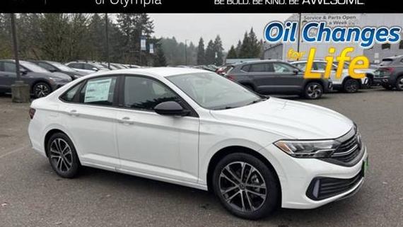 VOLKSWAGEN JETTA 2024 3VWBM7BU4RM006137 image