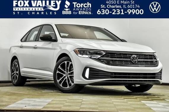 VOLKSWAGEN JETTA 2024 3VWBM7BU8RM050335 image