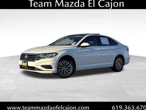 VOLKSWAGEN JETTA 2020 3VWCB7BUXLM002188 image
